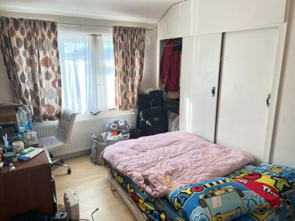 Kinross Crescent LU3